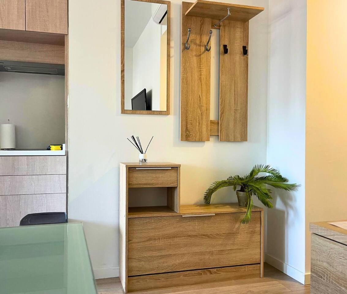Home4U Apartamento Con Cochera 그라나다 외부 사진