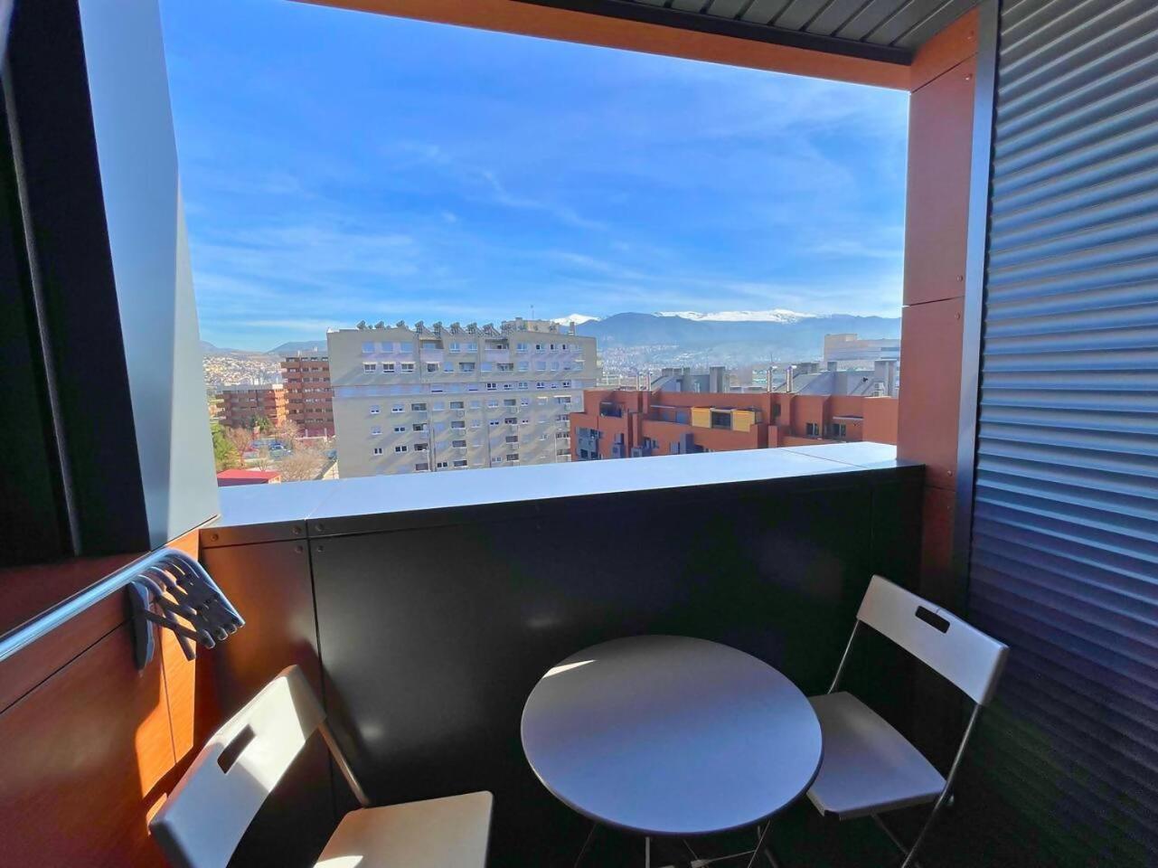 Home4U Apartamento Con Cochera 그라나다 외부 사진