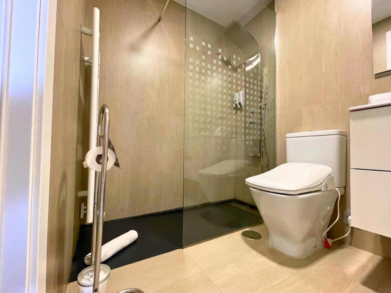 Home4U Apartamento Con Cochera 그라나다 외부 사진